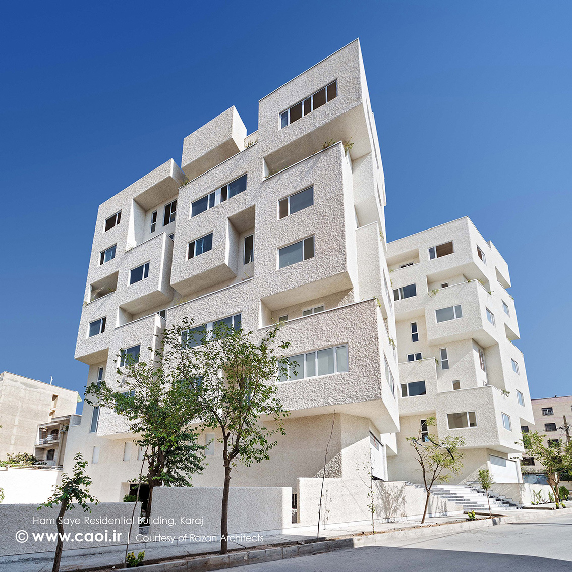 پارساکد,parsacad,parsacad.ir,parsacad.com,معماری,نقشه ساختمان مسکونی,نمونه موردی مجتمع مسکونی,نقشه مجتمع مسکونی,پلان مجتمع مسکونی,نقشه های مجتمع مسکونی,مطالعات تطبیقی مجتمع مسکونی
